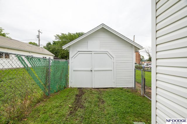 1320 N 19Th Street, Lincoln, NE 68503