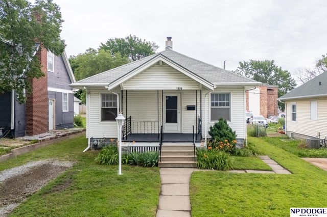 1320 N 19Th Street, Lincoln, NE 68503