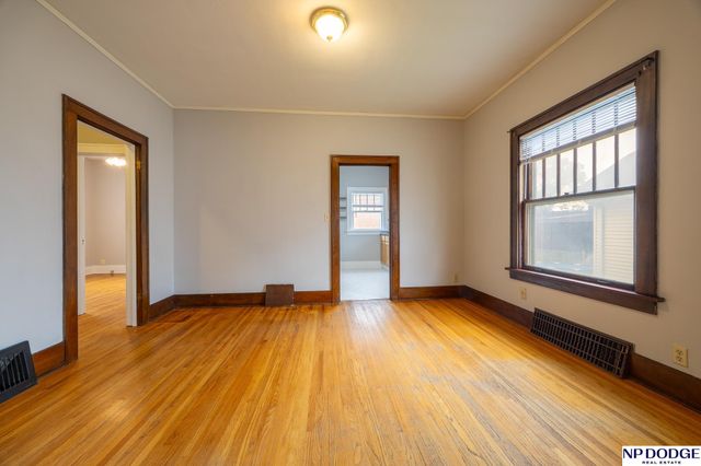 1320 N 19Th Street, Lincoln, NE 68503