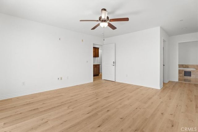 5305 Bellingham 304, Valley Village, CA 91607