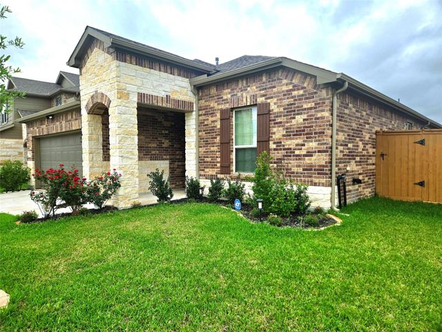 8123 Star Terrace Drive, Cypress, TX 77433