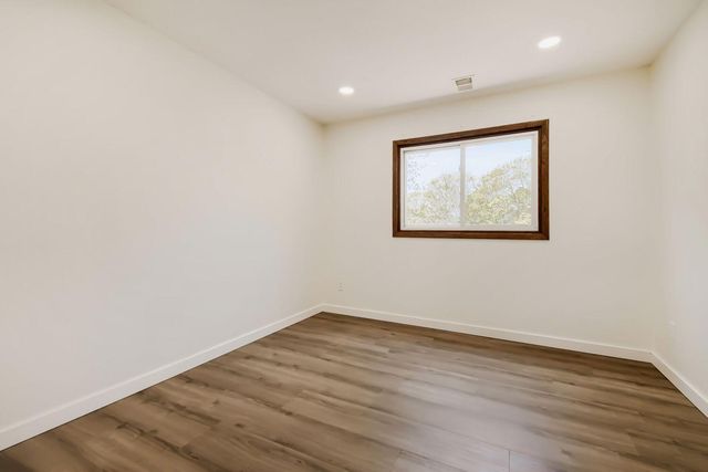 10855 Avocet Street NW, Coon Rapids, MN 55433