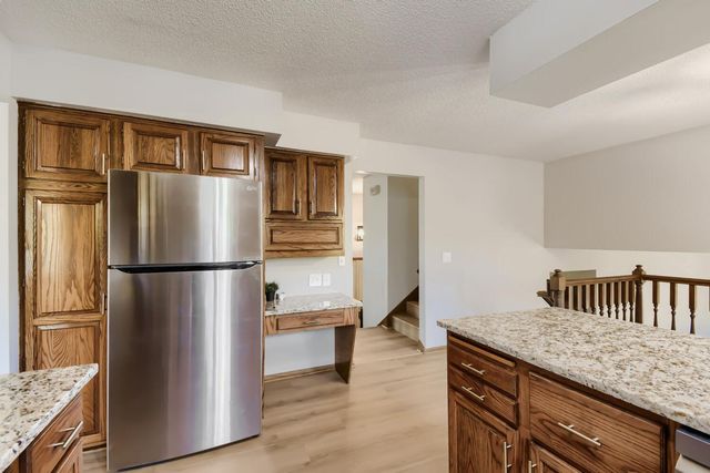 10855 Avocet Street NW, Coon Rapids, MN 55433