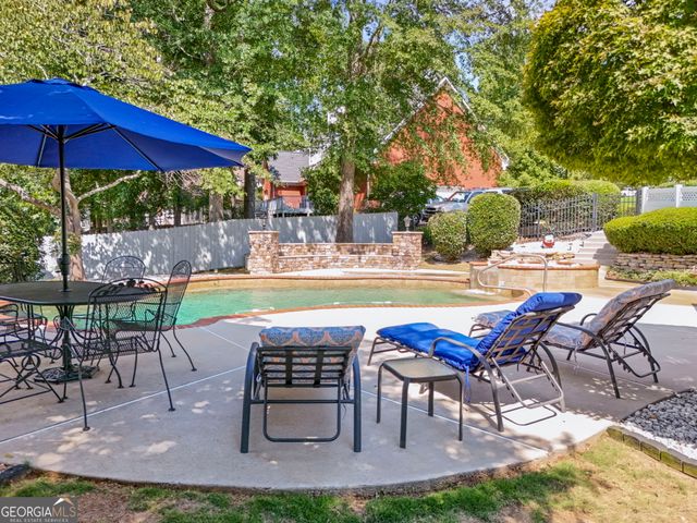 111 Royal Burgess Way, Mcdonough, GA 30253