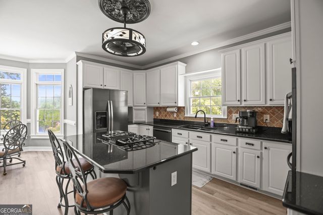 111 Royal Burgess Way, Mcdonough, GA 30253