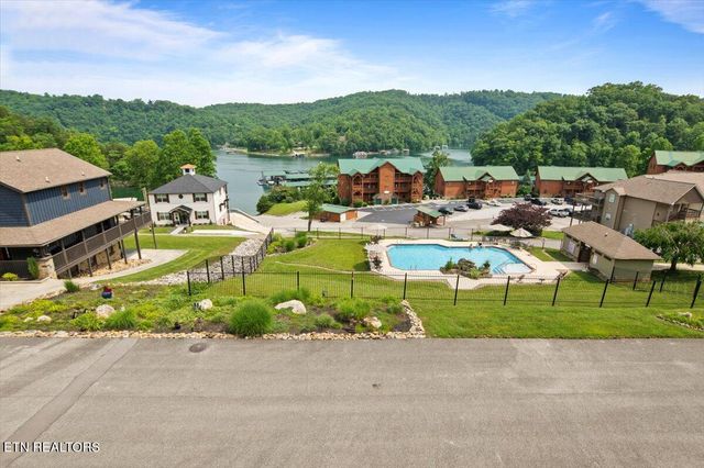 140 Broadleaf Lane 100, Caryville, TN 37714