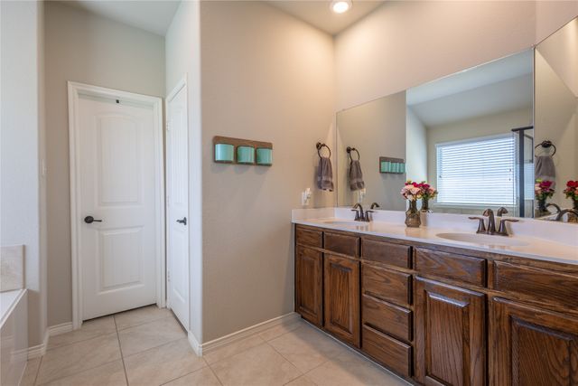 343 Amber Lane, Nevada, TX 75173