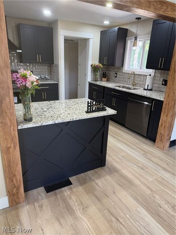 18509 Preston Road, Warrensville Heights, OH 44128