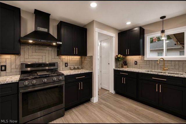 18509 Preston Road, Warrensville Heights, OH 44128