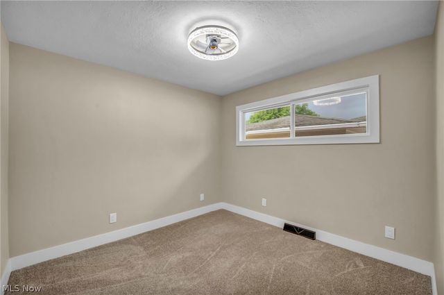18509 Preston Road, Warrensville Heights, OH 44128