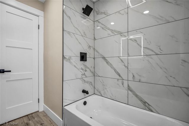 18509 Preston Road, Warrensville Heights, OH 44128