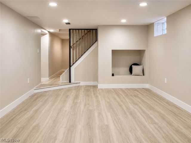 18509 Preston Road, Warrensville Heights, OH 44128