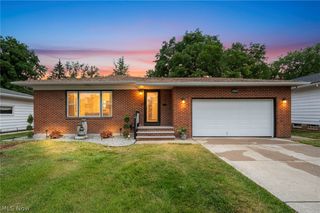 18509 Preston Road, Warrensville Heights, OH 44128