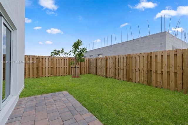 27350 SW 133rd Path, Homestead, FL 33032