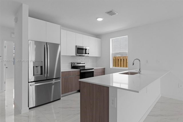 27350 SW 133rd Path, Homestead, FL 33032