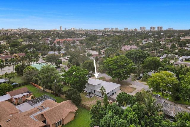 63 SE 5th Ave, Deerfield Beach, FL 33441