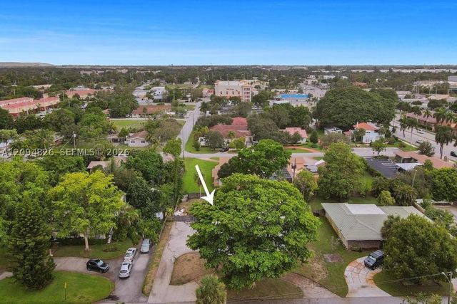 63 SE 5th Ave, Deerfield Beach, FL 33441