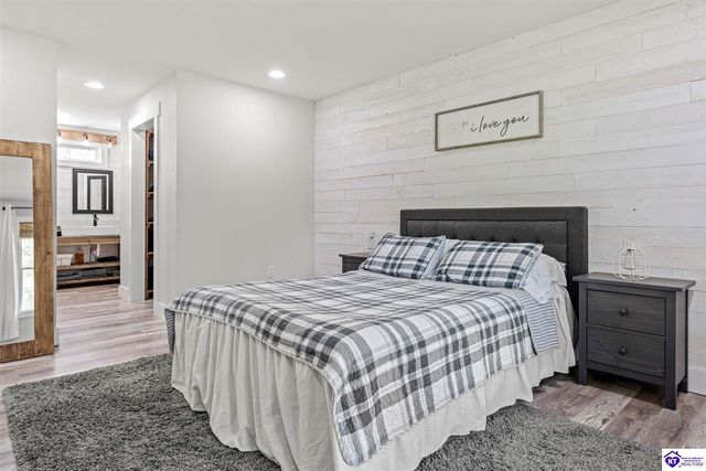 4023 Middle Creek Road, Elizabethtown, KY 42701