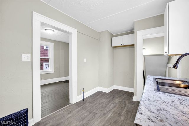 427 Black Street, Akron, OH 44306