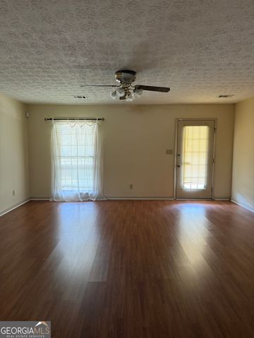 883 Park Place NE, Conyers, GA 30012