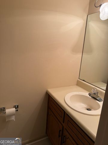 883 Park Place NE, Conyers, GA 30012