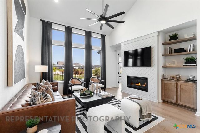 9521 Boathouse Drive, Austin, TX 78744