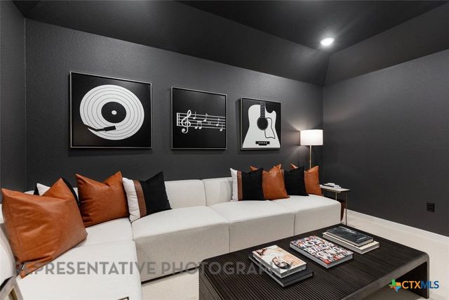 9521 Boathouse Drive, Austin, TX 78744