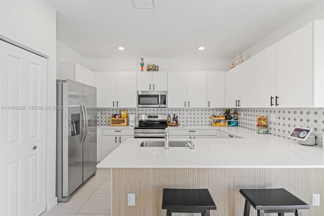 16276 SW 291st St, Homestead, FL 33033