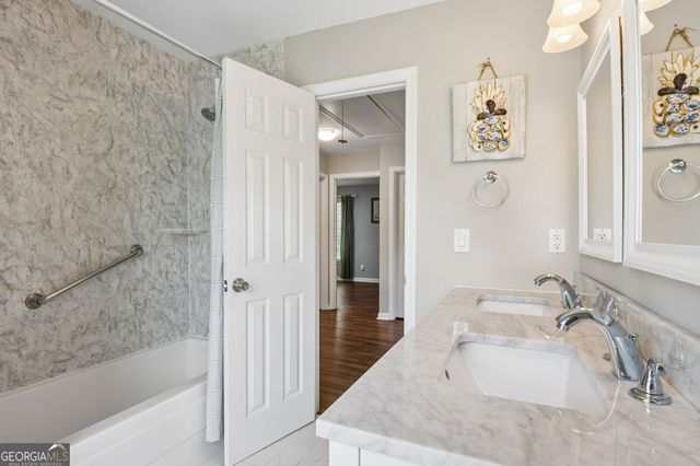 1670 Brickton Station, Buford, GA 30518