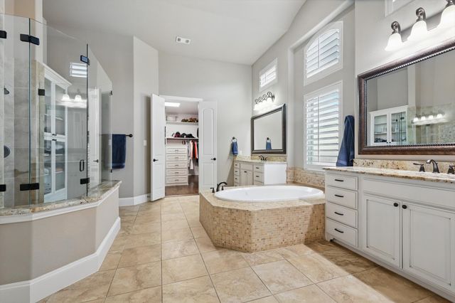 720 Wagner Way, Lantana, TX 76226