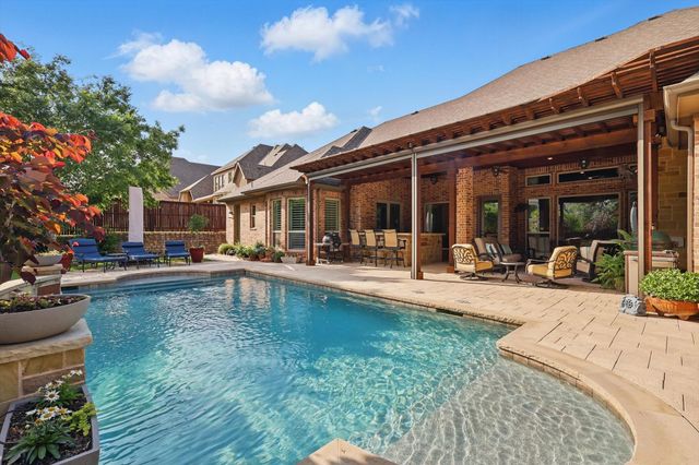 720 Wagner Way, Lantana, TX 76226