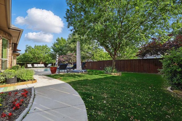720 Wagner Way, Lantana, TX 76226