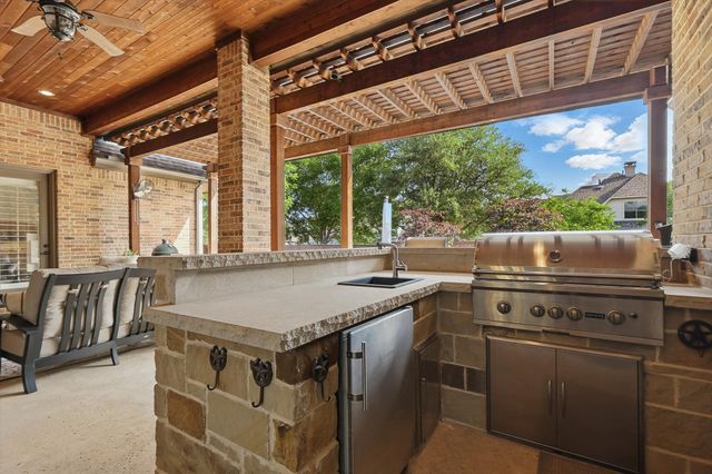720 Wagner Way, Lantana, TX 76226