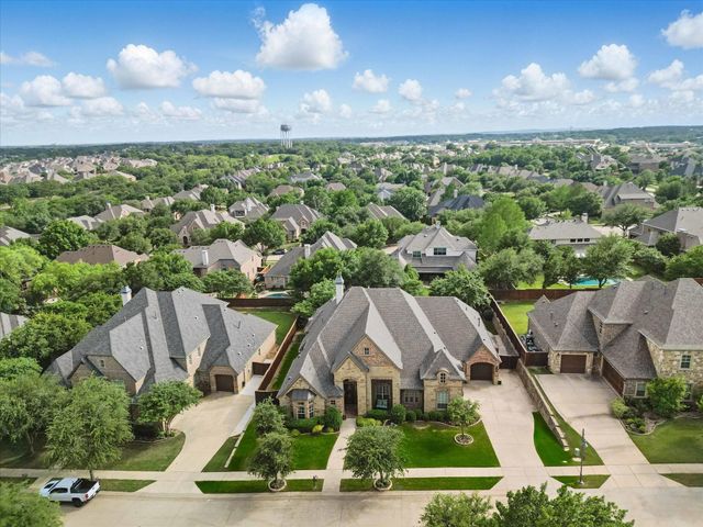 720 Wagner Way, Lantana, TX 76226