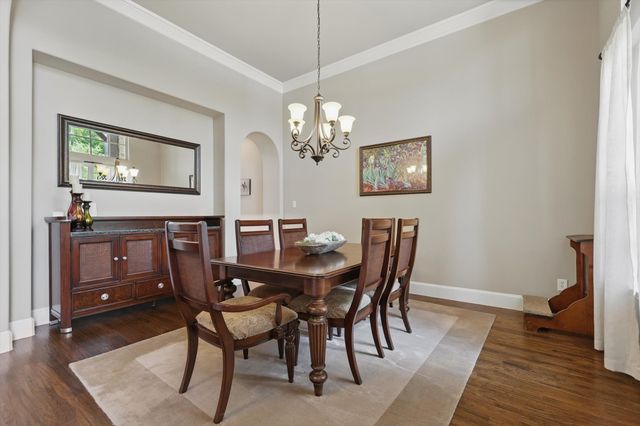 720 Wagner Way, Lantana, TX 76226