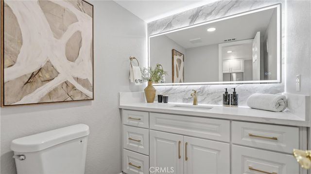 7 Sunup, Irvine, CA 92603