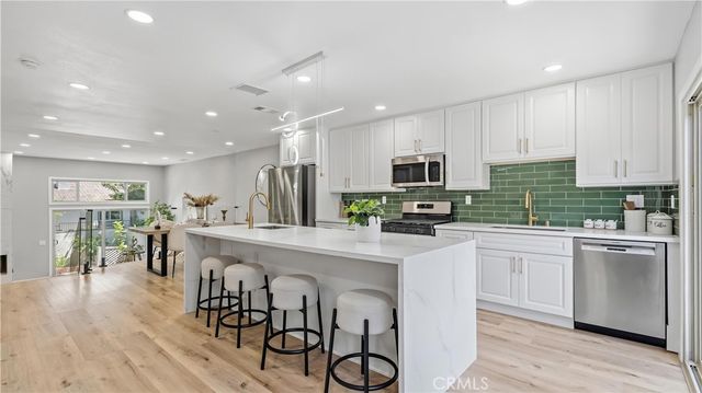 7 Sunup, Irvine, CA 92603