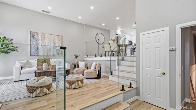7 Sunup, Irvine, CA 92603
