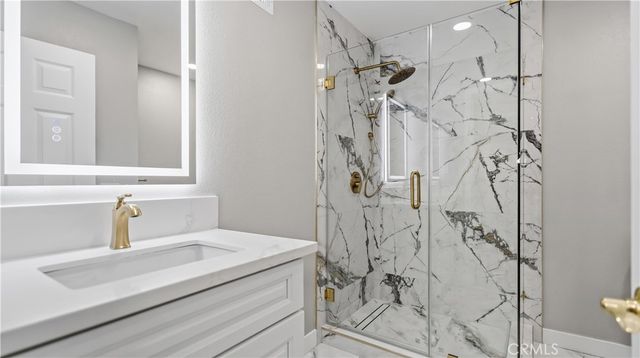 7 Sunup, Irvine, CA 92603