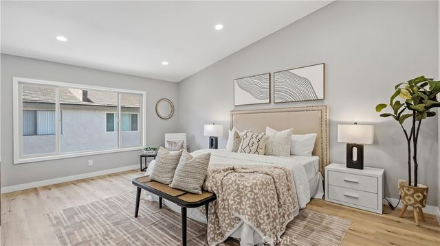 7 Sunup, Irvine, CA 92603
