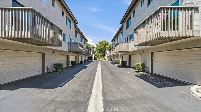 7 Sunup, Irvine, CA 92603