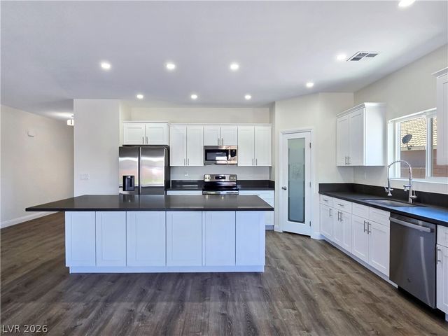 5440 East Chasemoor Street, Pahrump, NV 89061