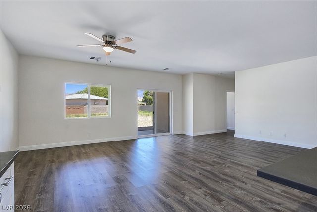 5440 East Chasemoor Street, Pahrump, NV 89061