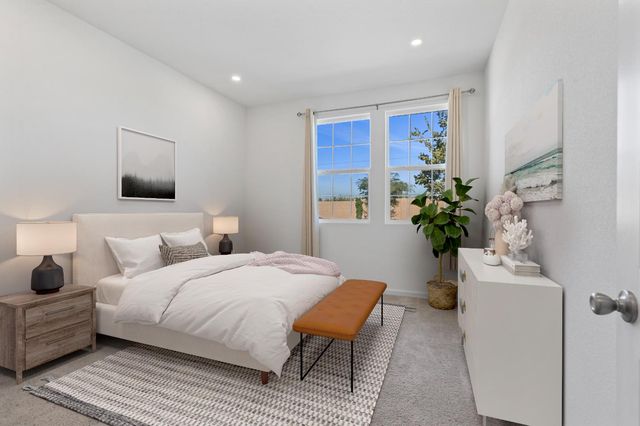 7634 Path Dr, Hughson, CA 95326