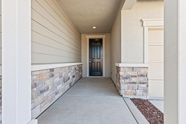 7634 Path Dr, Hughson, CA 95326