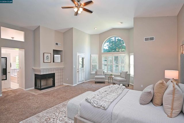 35 Harmony Ln, Walnut Creek, CA 94597