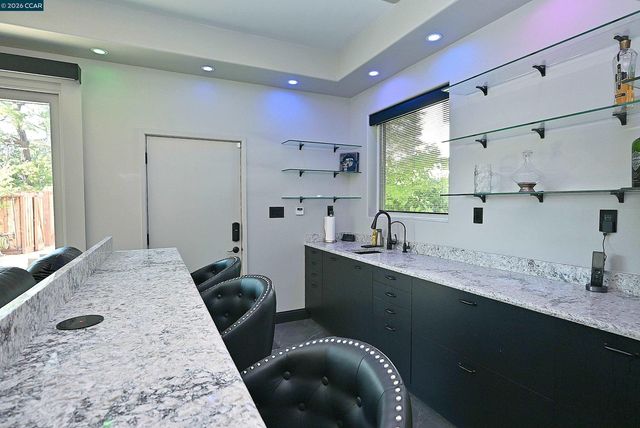 35 Harmony Ln, Walnut Creek, CA 94597