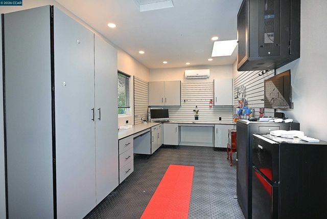 35 Harmony Ln, Walnut Creek, CA 94597