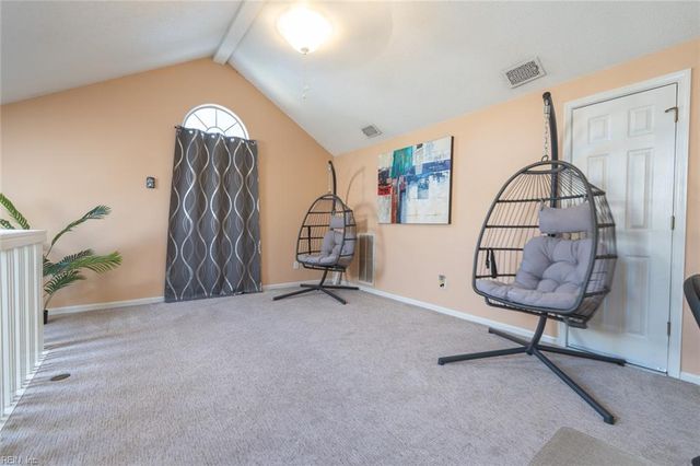 547 Seahorse RN, Chesapeake, VA 23320