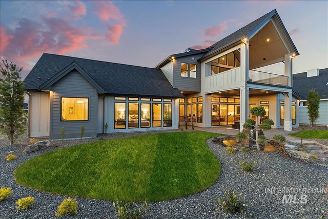 3427 N Hardwick Ave, Eagle, ID 83616
